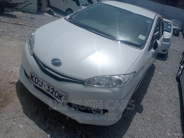 2015 Toyota Wish in White - High-Quality Pre-Owned Car