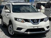 White X-Trail 2016 2.0 Hybrid FWD: Combining Style and Efficiency for sale
