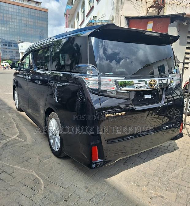 2016 Toyota Vellfire Matt Black - Luxury MPV for Sale