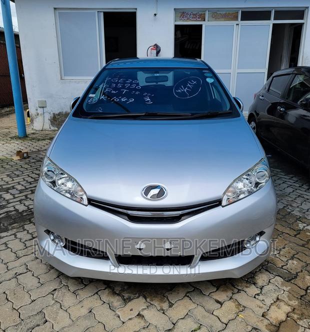 2016 Toyota Wish: Modern Sedan for a New Era of Driving