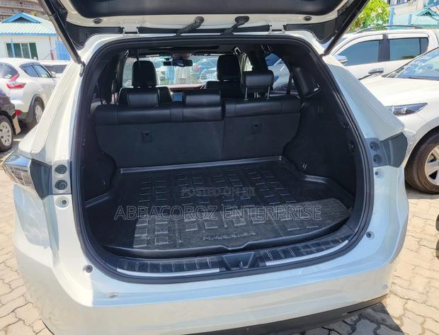 Off-White 2017 Toyota Harrier: Luxury and Adventure Awaits