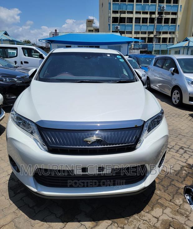 Off-White 2017 Toyota Harrier: Luxury and Adventure Awaits