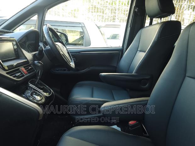 Matt Black Luxury 2016 Toyota Esquire: Pre-owned Vehicle
