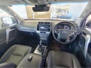 2018 Toyota Land Cruiser Pearl: The Perfect Blend of Performance & Style for sale