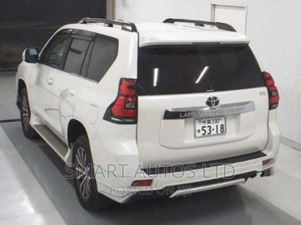 2017 Toyota Land Cruiser Prado Pearl: Unmatched luxury and off-road performance