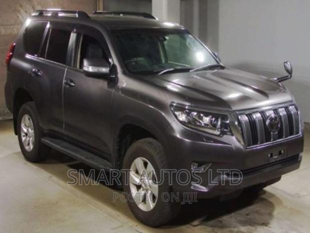 Gray 2017 Toyota Land Cruiser Prado: Powerful and Elegant SUV