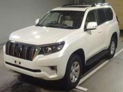 Used 2017 Toyota Land Cruiser Prado Pearl - Premium SUV Available for sale