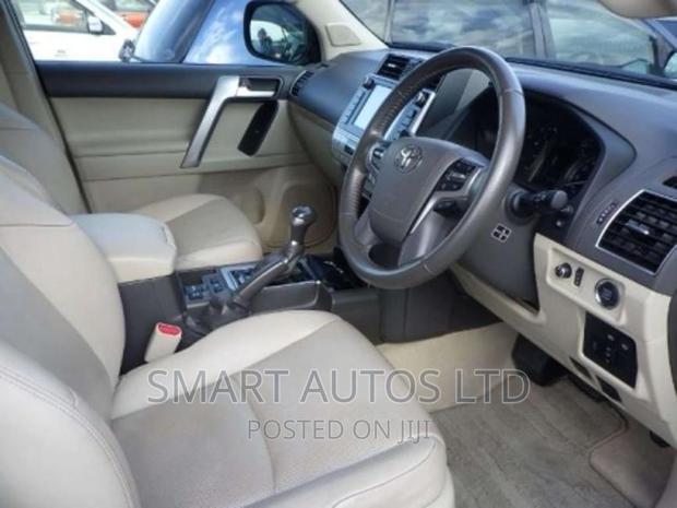 Used 2017 Toyota Land Cruiser Prado Pearl - Premium SUV Available