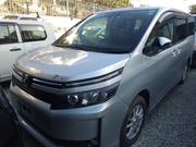 2016 Toyota Voxy in Gray - High-Quality Pre-Owned MPV for sale
