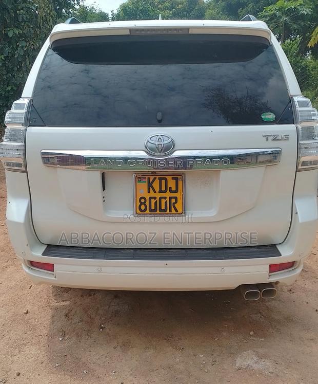 2016 Toyota Land Cruiser Prado 2.8 D-4D - White