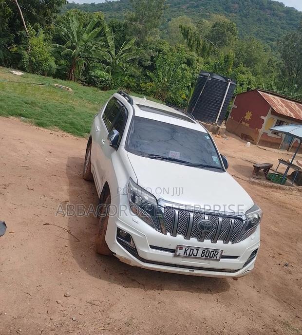 2016 Toyota Land Cruiser Prado 2.8 D-4D - White