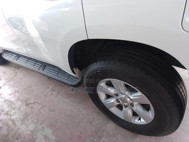 Used 2017 Toyota Land Cruiser Prado 2.8 in Pearl - Luxury SUV