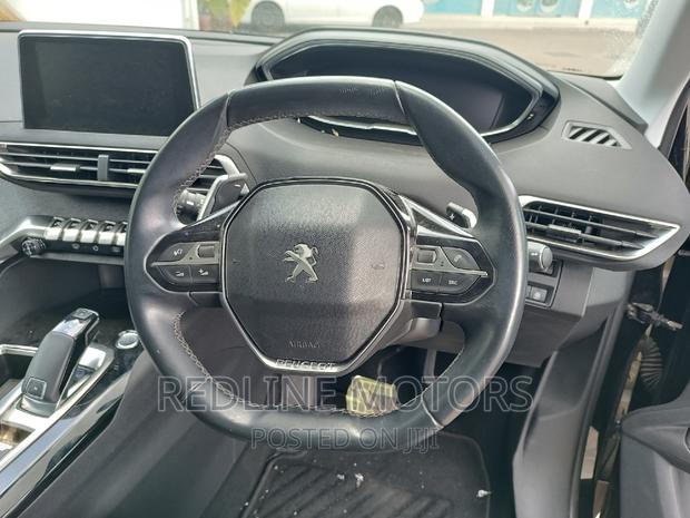 Stylish 2016 Peugeot 3008 in Black - Affordable Luxury Awaits
