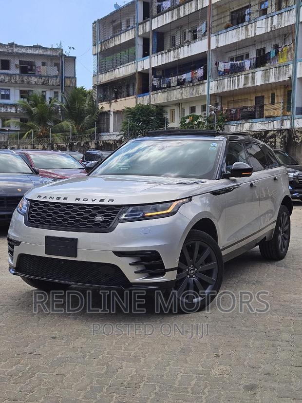 2018 Land Rover Range Rover Velar P250 HSE R-Dynamic 4x4 - Silver Luxury SUV