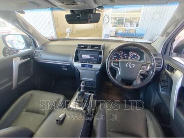 2018 Prado Toyota Land Cruiser Pearl - Premium SUV Off-Roader