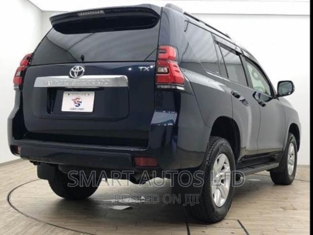 New 2018 Toyota Land Cruiser Prado in Blue: Off-Road Capability