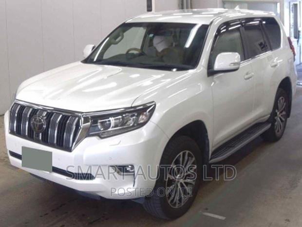2017 Toyota Land Cruiser Prado in Pearl: Elevate Your Off-Road Experience