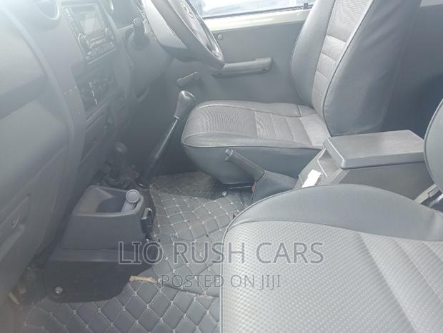 Toyota Land Cruiser 2016 White