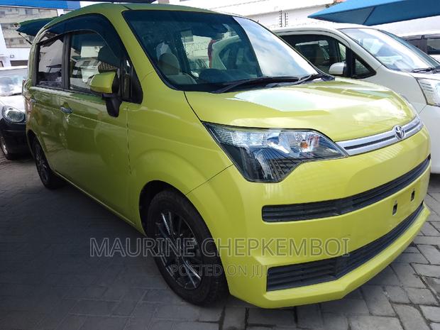 2016 Toyota Spade Green: Elegant, Efficient, and Environmentally Friendly!