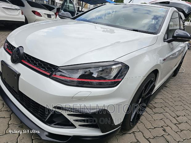 2018 White Golf Volkswagen: Roominess, Performance, and Elegance
