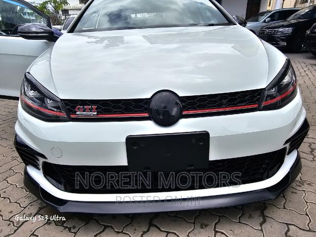 2018 White Golf Volkswagen: Roominess, Performance, and Elegance