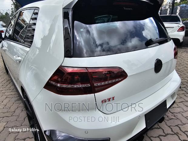 2018 White Golf Volkswagen: Roominess, Performance, and Elegance