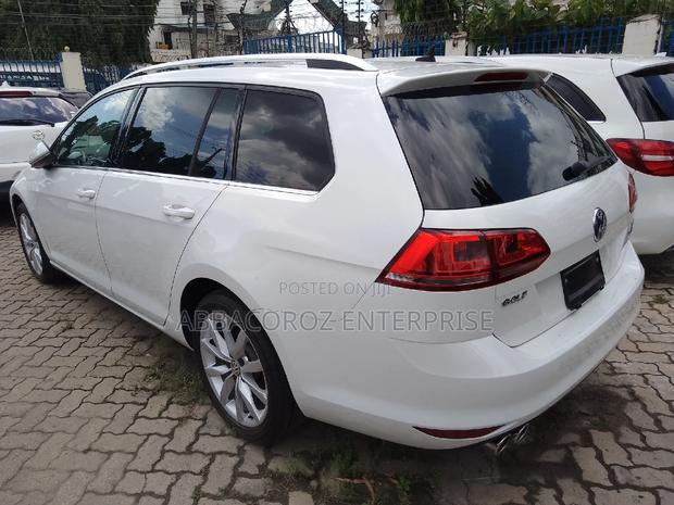 New 2016 Volkswagen Golf in Ivory: Sleek, Powerful, and Compact