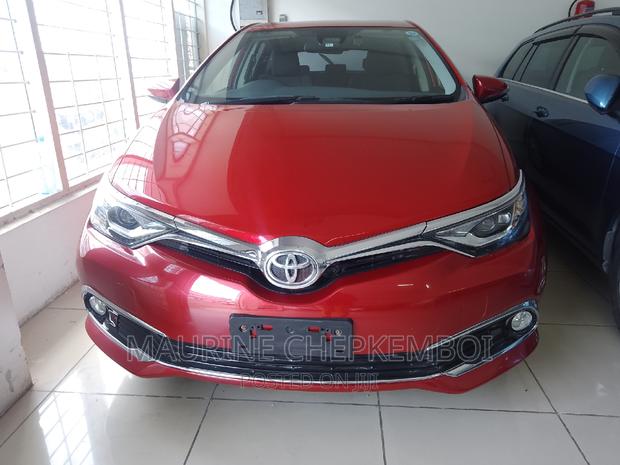 Red Toyota Auris 2017: Stylish Hatchback with Excellent Fuel Efficiency