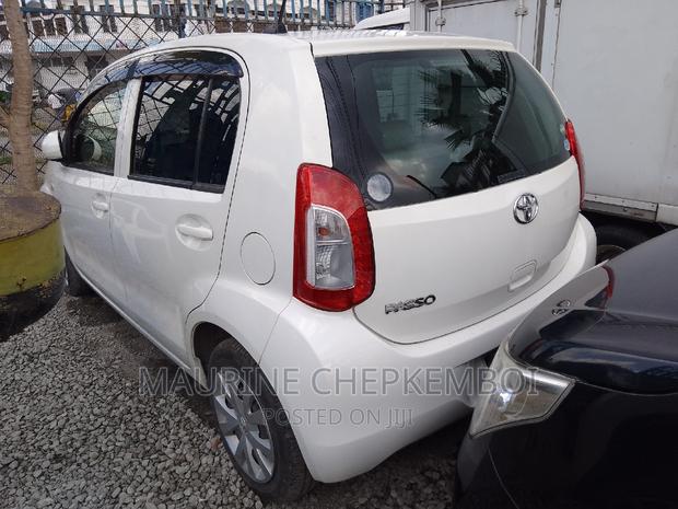 2016 Toyota Passo 1.0 FWD Ivory: Reliable Compact Car for Sale