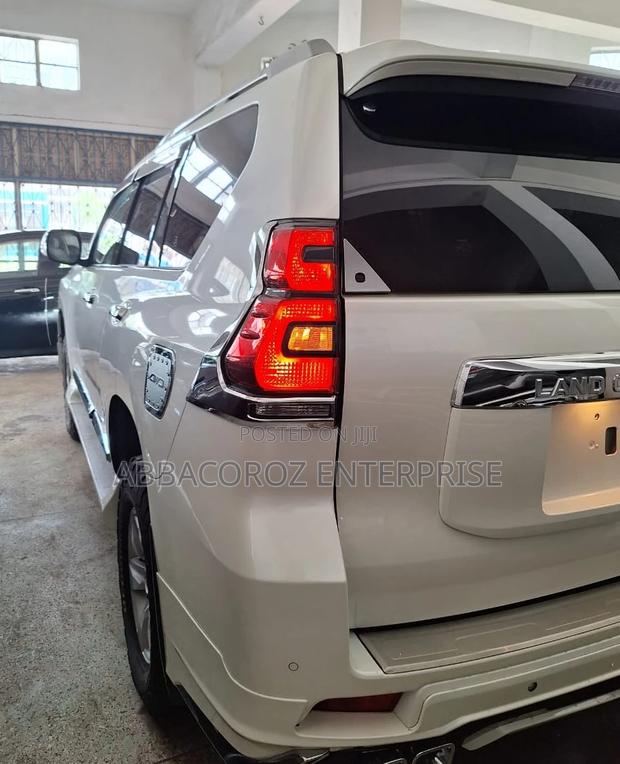 2018 Toyota Land Cruiser Prado - Brand New White