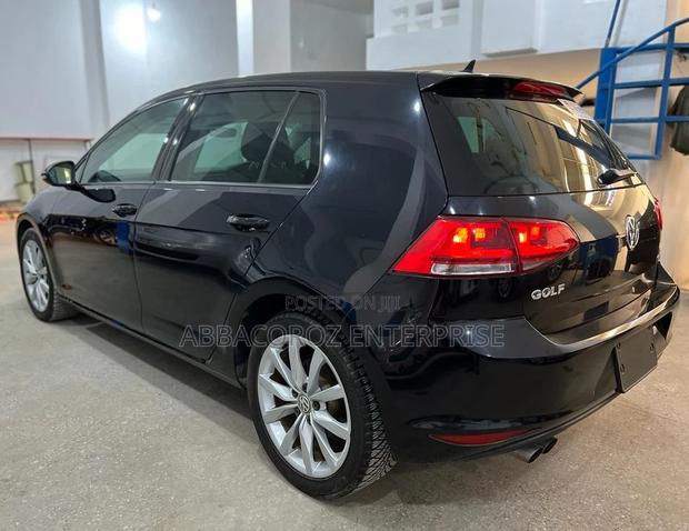 2016 Volkswagen Golf Matt Black Edition