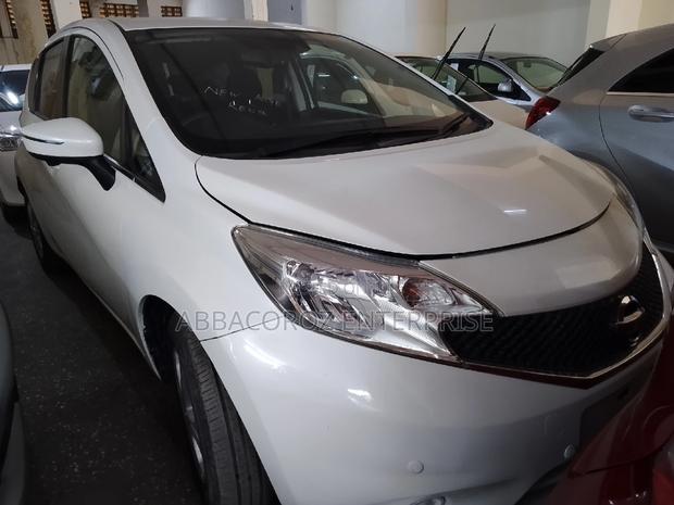 2016 Nissan Note Pearl - Compact, Efficient, and Versatile Vehicle