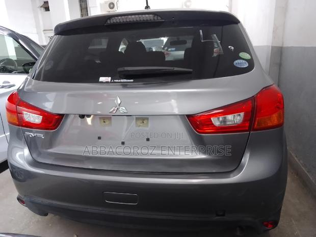 Mitsubishi RVR 2016 Silver: Quality Compact SUV for Sale