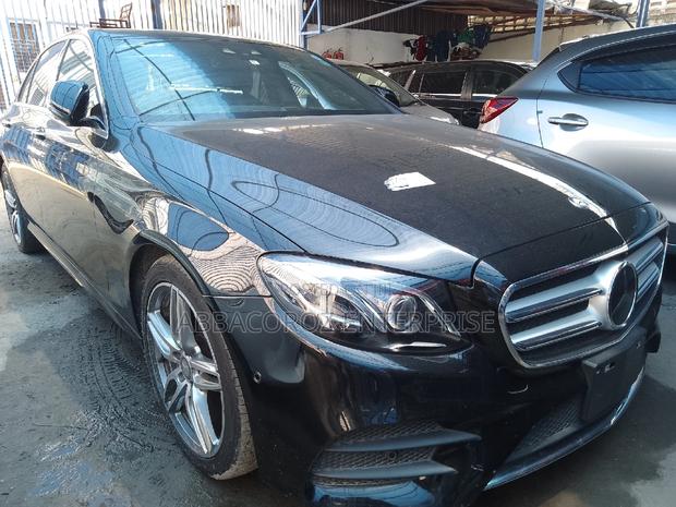 Pre-Owned 2016 Mercedes-Benz E200 in Black: Stylish Sedan at Great Price