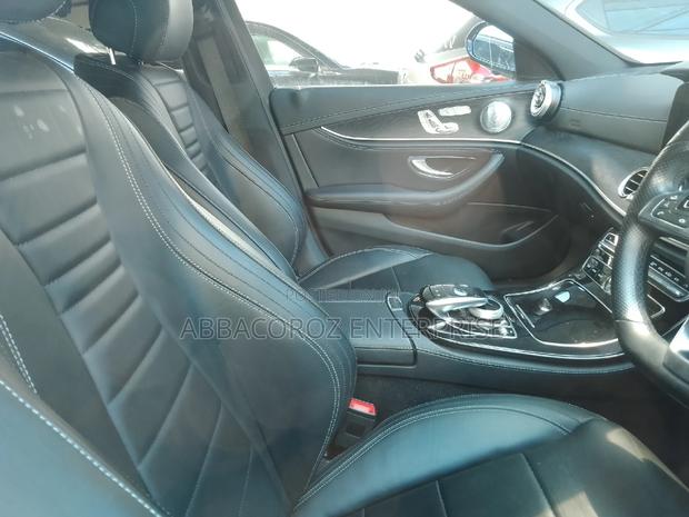 Pre-Owned 2016 Mercedes-Benz E200 in Black: Stylish Sedan at Great Price