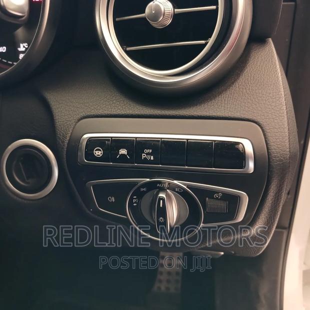 2016 Mercedes-Benz C220 Pearl - Premium Style and Comfort Sedan