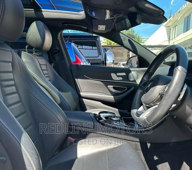 Pearl White 2016 Mercedes-Benz E200 - Premium Performance