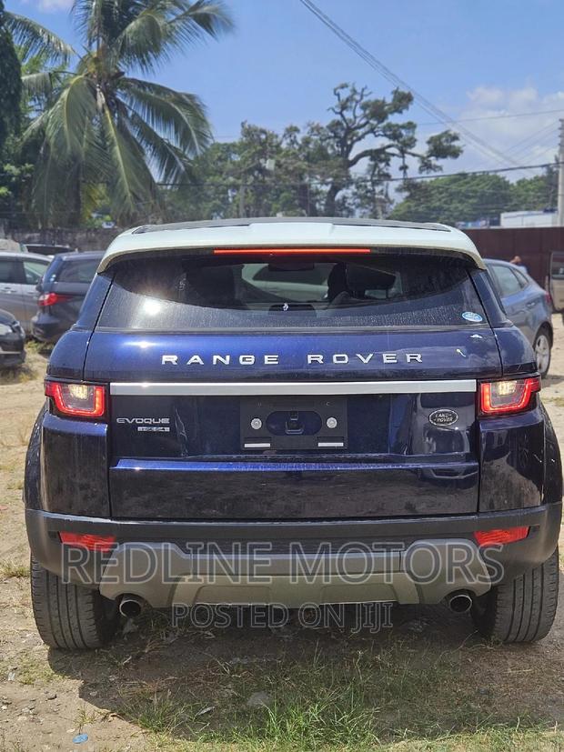 Blue 2017 Land Rover Range Rover Evoque HSE Dynamic 4x4 5-Door