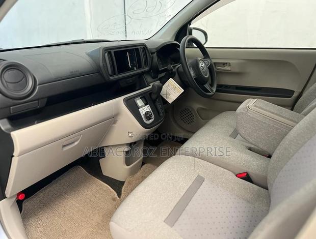2016 Toyota Passo 1.3 FWD - Compact Car with Powerful Performance and Gray Exterior