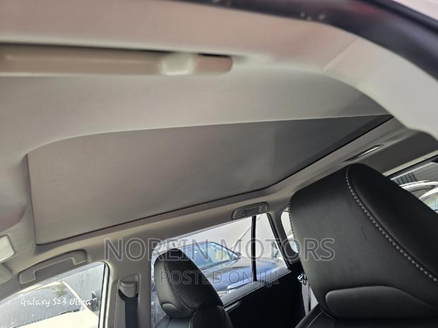 2020 Toyota RAV4 Pearl: Experience the Future of SUV Technology