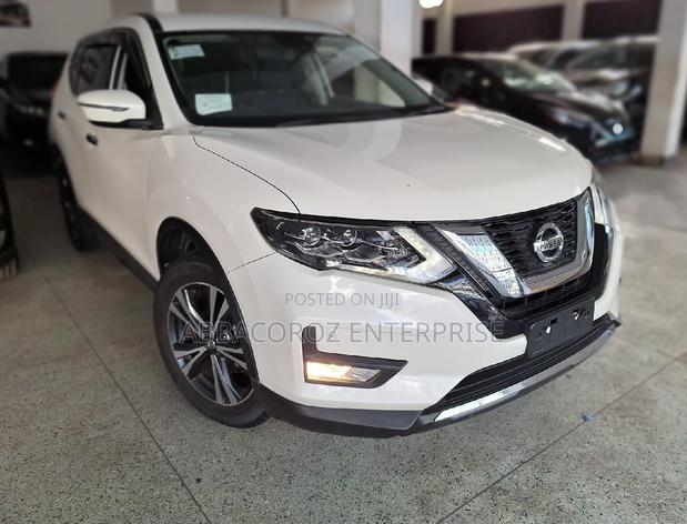 Used 2016 Nissan X-Trail 2.0 Petrol FWD Ivory - For Sale