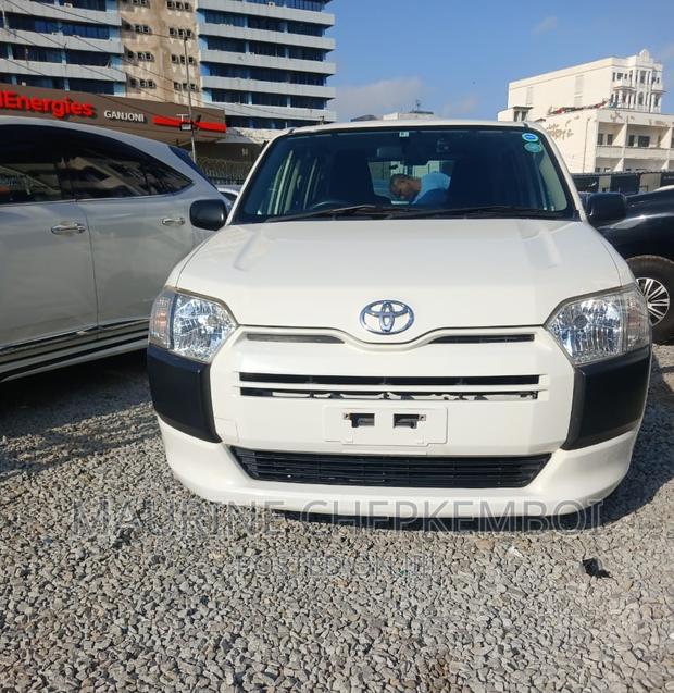 Used Toyota Probox 1.5 F 2WD 2016 Off White For Sale