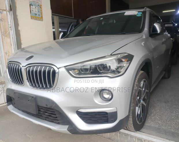 BMW X1 xDrive28i AWD 2016 - Silver Pre-owned SUV with AWD