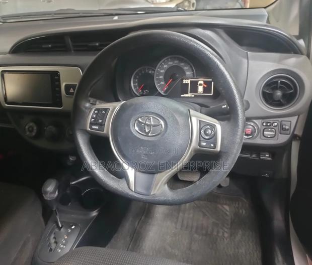 Toyota Vitz 1.0 FWD 3dr 2016 Silver - A Stylish Ride for the Modern Commuter