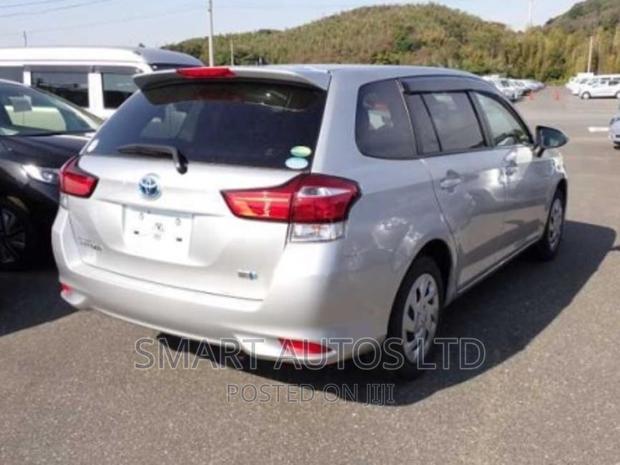 2018 Toyota Corolla Fielder Silver - Premium Pre-owned Sedan