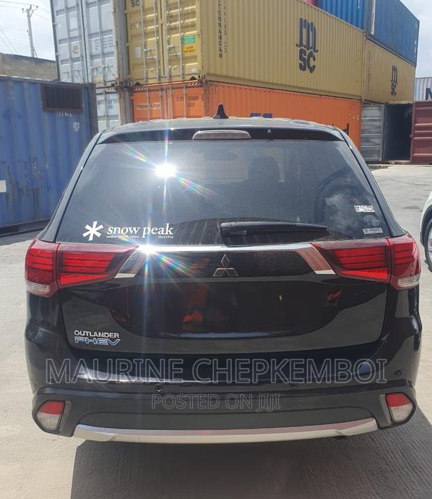 Used Mitsubishi Outlander 2017 Black - Affordable Luxury SUV