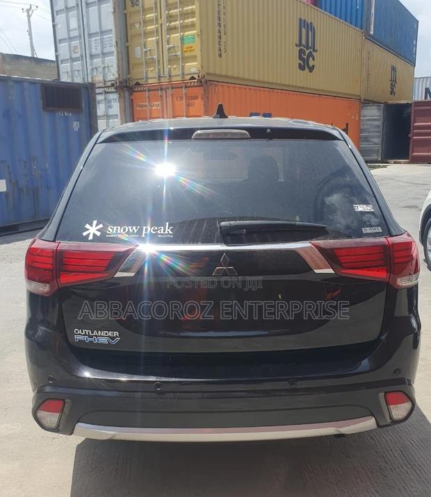 Used Mitsubishi Outlander 2017 Black - Affordable Luxury SUV