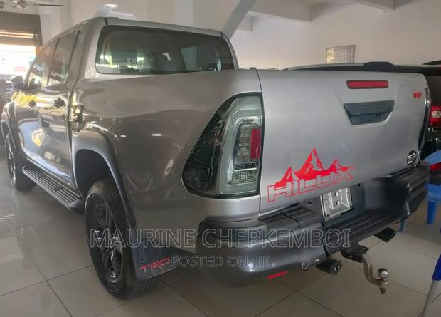 2017 Toyota Hilux Gray - Off-Roading & Style in One Vehicle