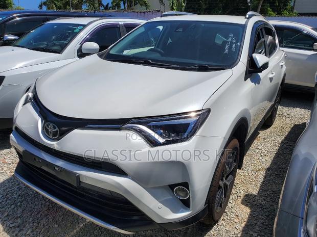 White 2017 Toyota RAV4 - Embrace the Spirit of Adventure
