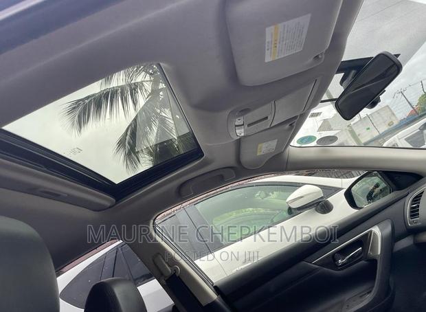 2016 Nissan Teana: Stylish Sedan on Sale Today